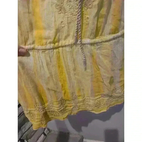 Anthropologie Women's M Yellow Floral Embroidered Sleeveless Tunic Blouse Boho - Picture 4 of 7